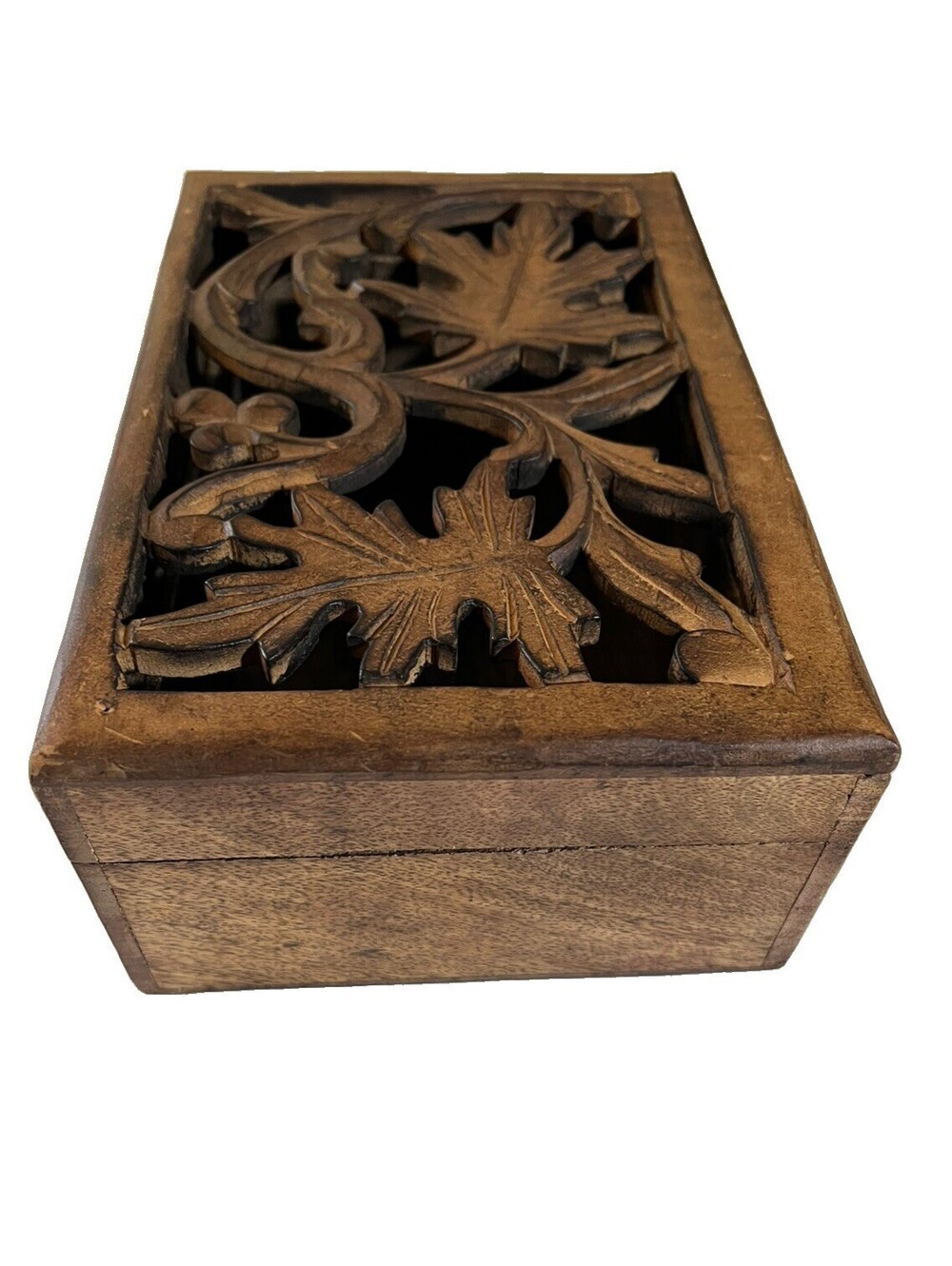 Carved Wooden Keepsake Box Hinged Openwork Floral Leaf Lid Trinket 9 in